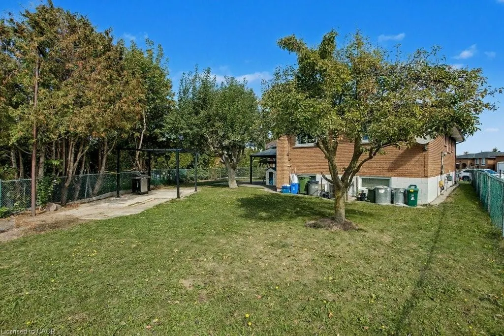 40 Tara Court