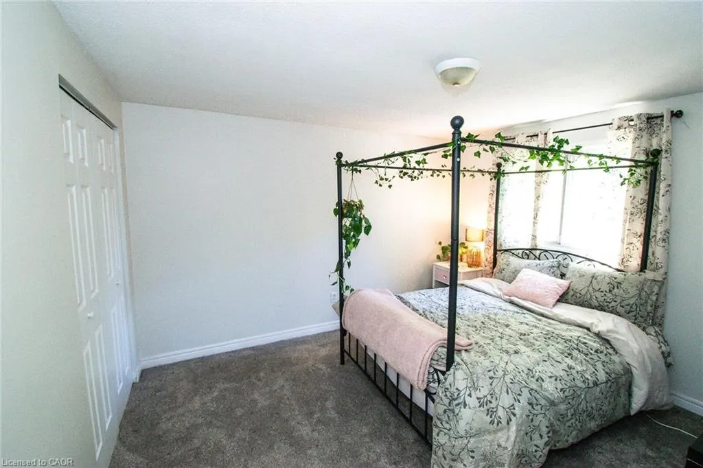 132 Lock Street W, #3