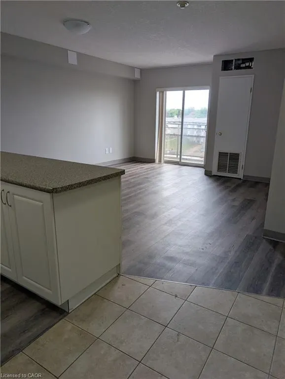 736 Old Albert Street, #706
