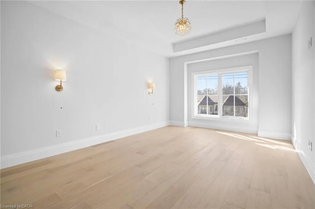 1322 Minaki Road