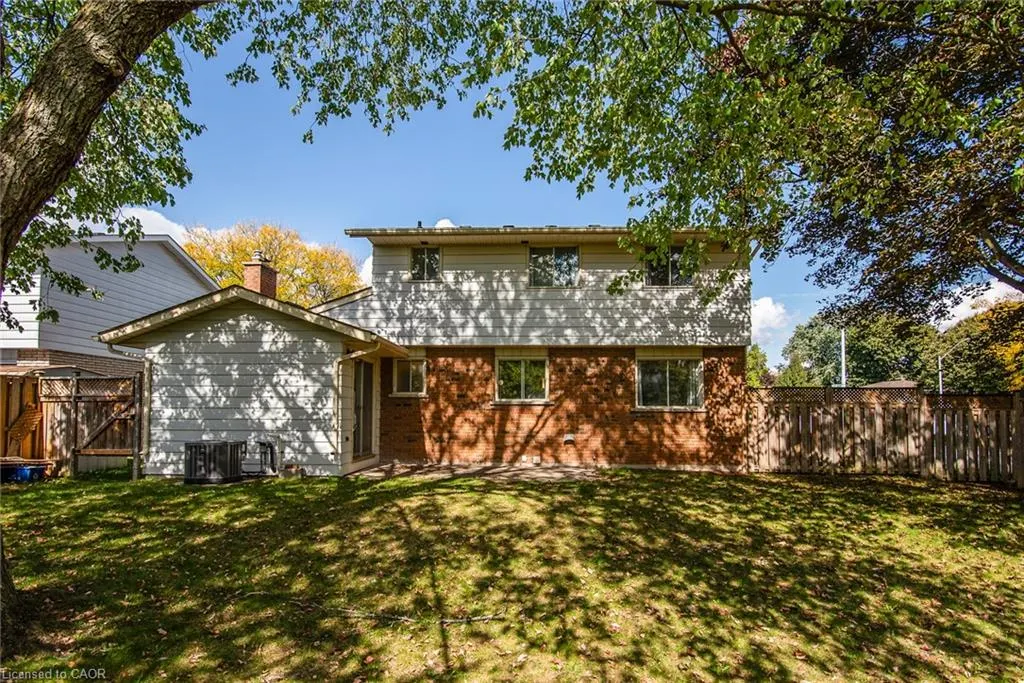 389 Dunvegan Drive