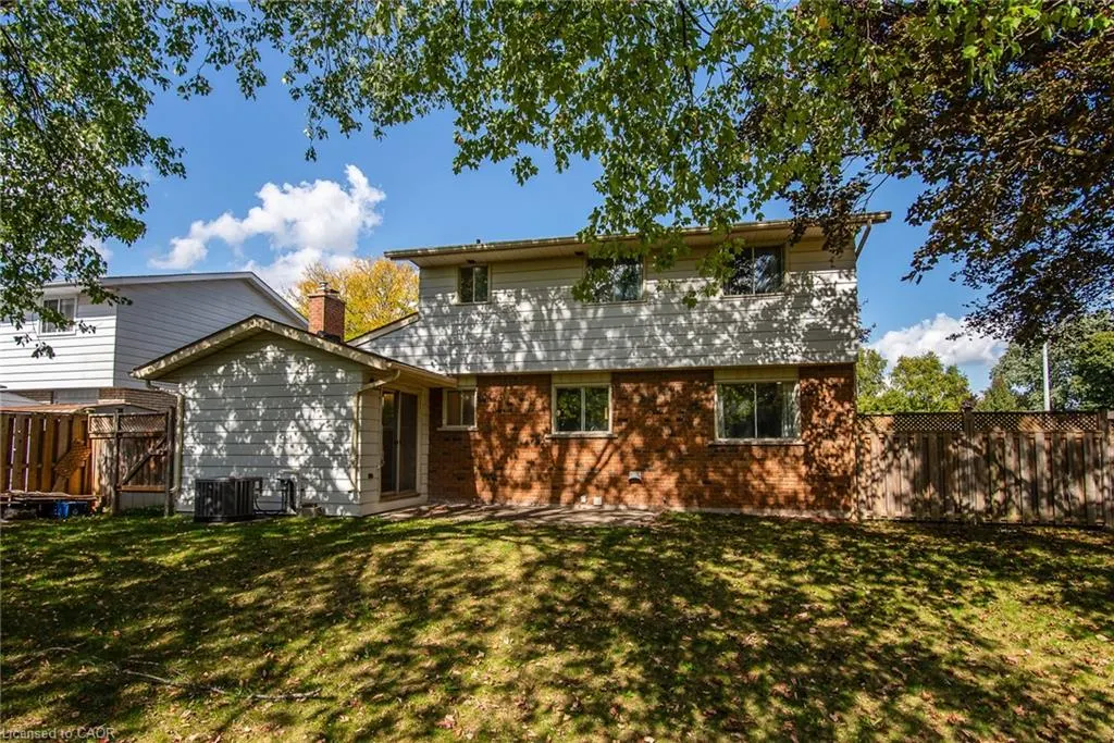 389 Dunvegan Drive