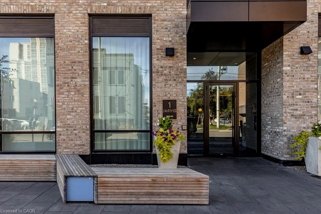1 Jarvis Street, #727