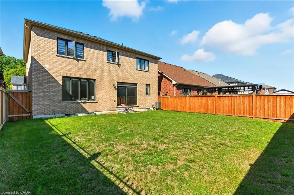 126 Cactus Crescent