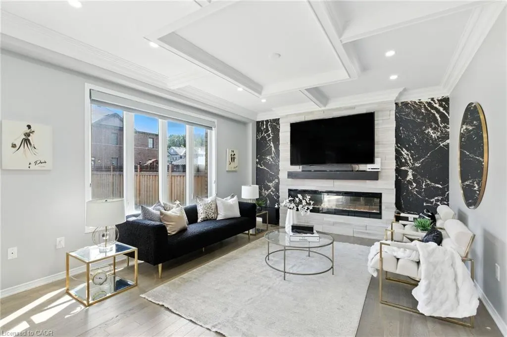 126 Cactus Crescent