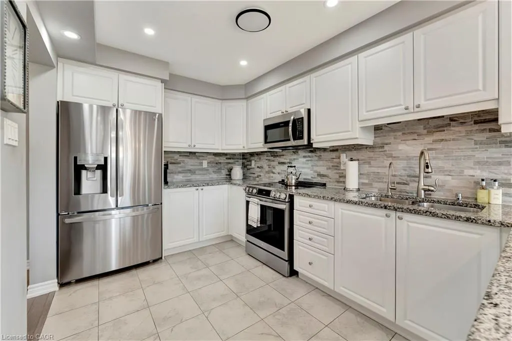 212 Waterbrook Lane