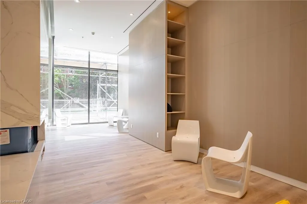 370 Martha Street, #307