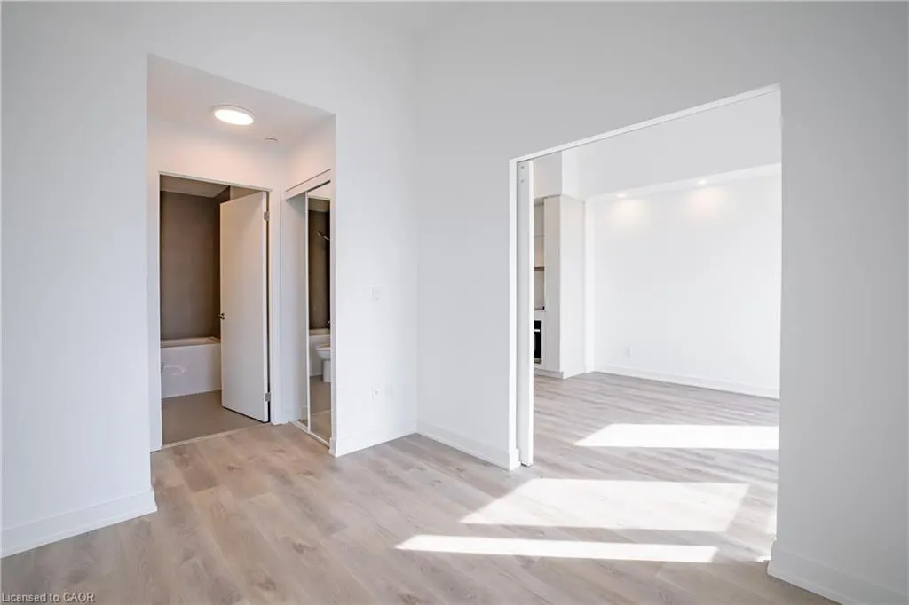 370 Martha Street, #307