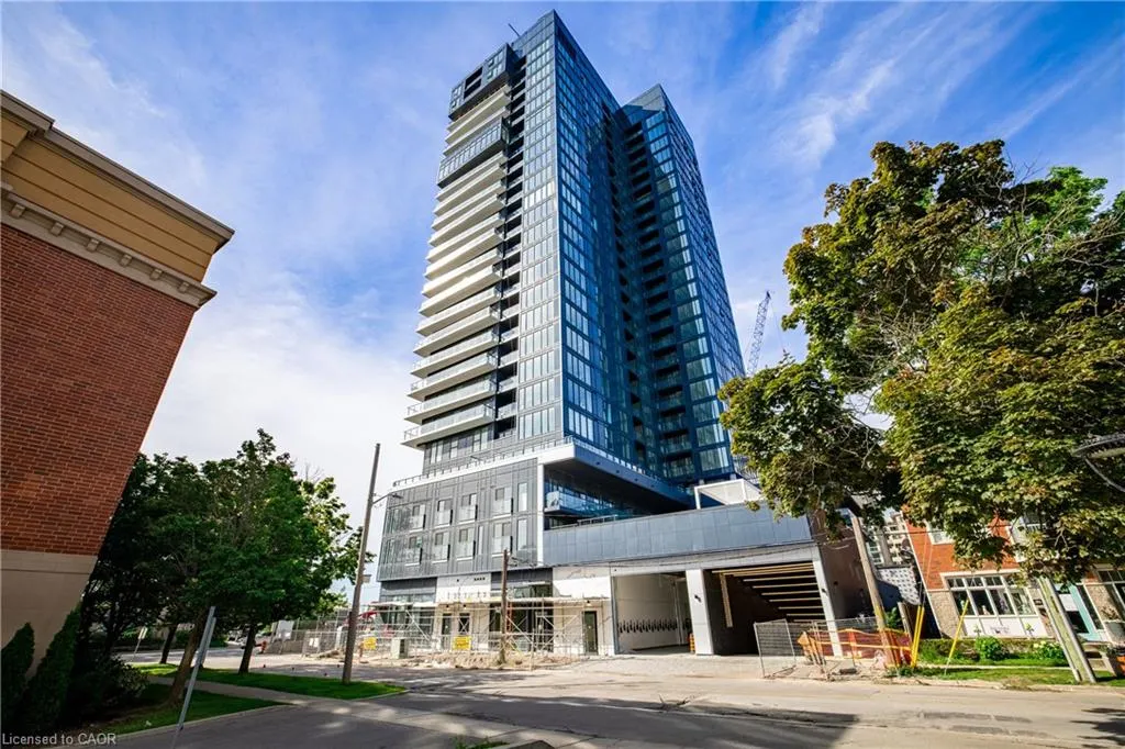 370 Martha Street, #307