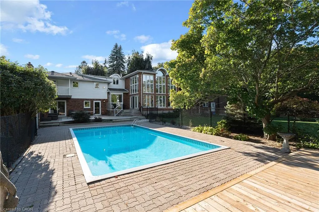 887 Montgomery Drive