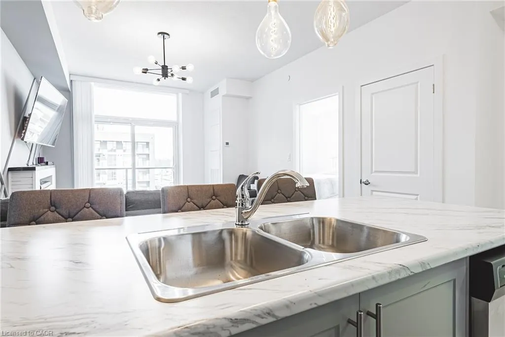 460 Dundas Street E, #327