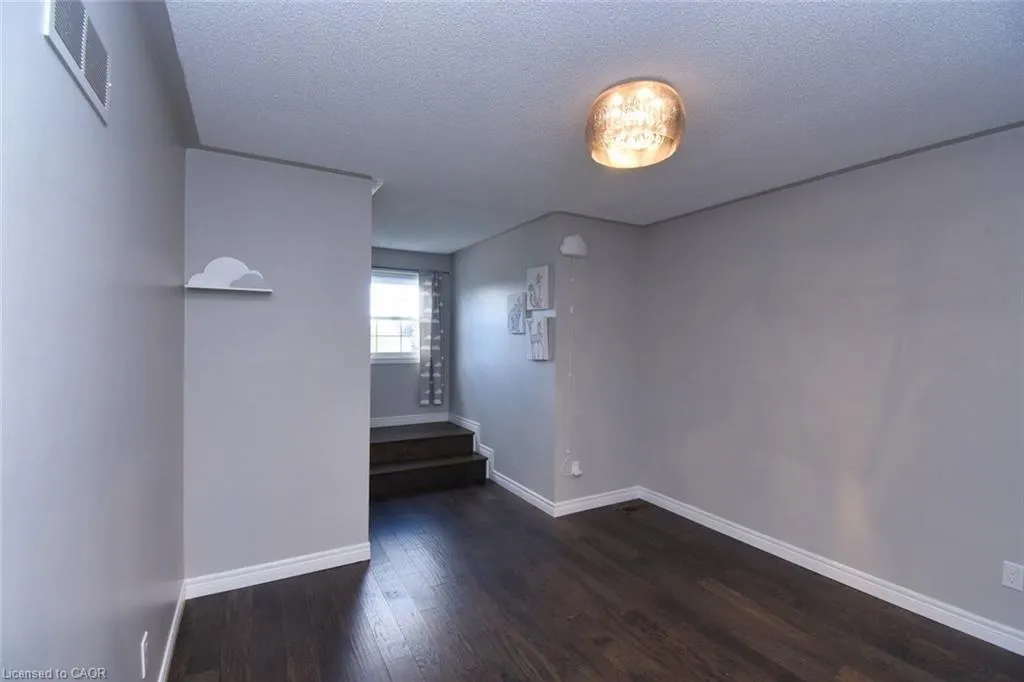 29 Riviera Ridge