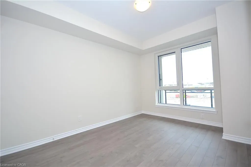 150 Oak Park Boulevard, #316
