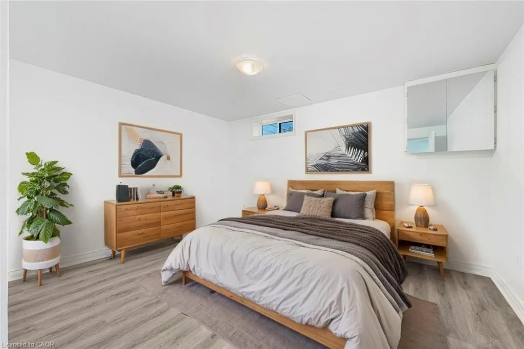 56 Dunkeld Avenue