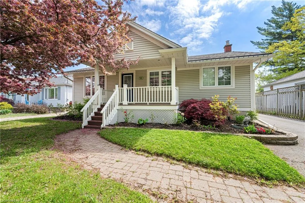 56 Dunkeld Avenue