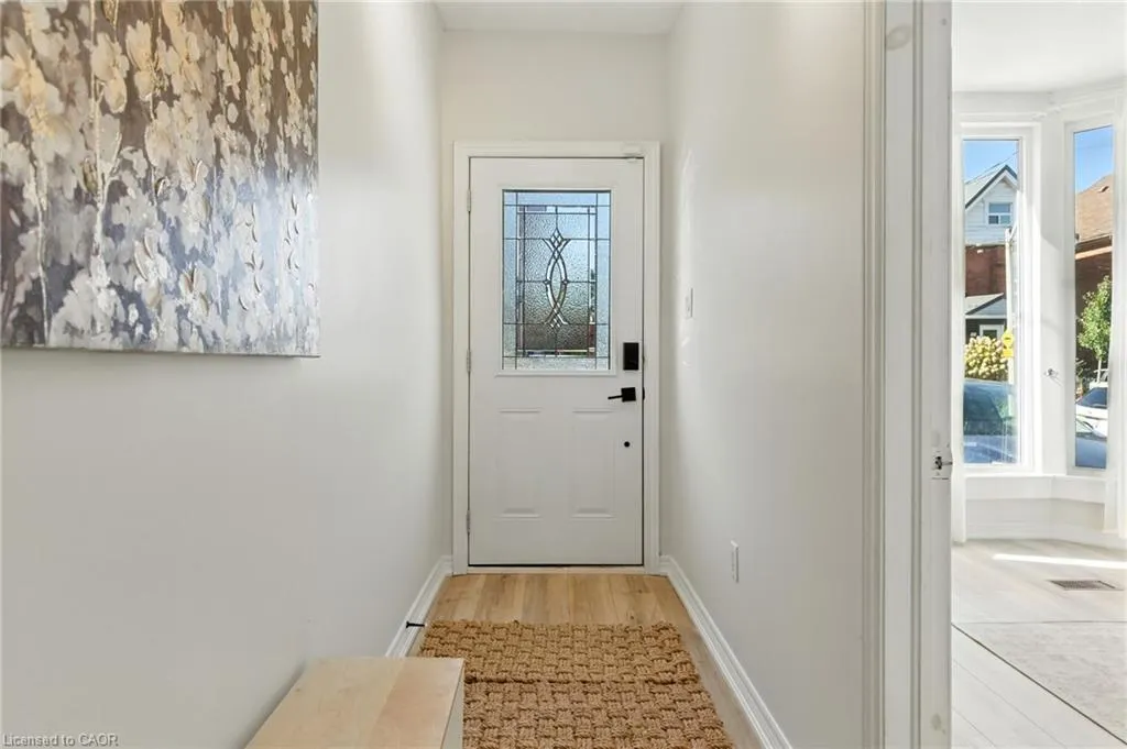 78 Oak Avenue