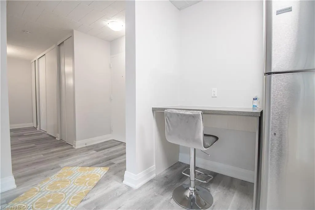 6287 O'neil Street, #8