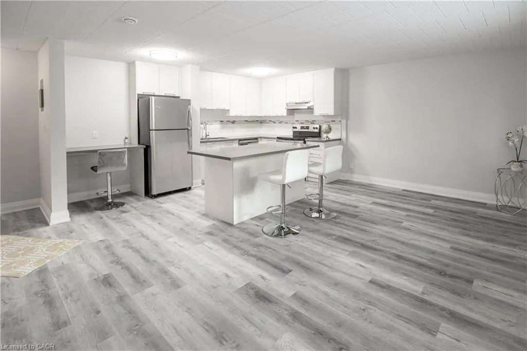 6287 O'neil Street, #8