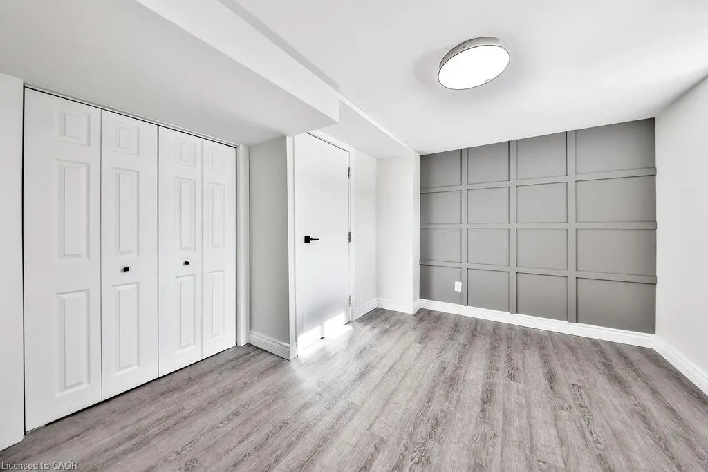 47 Castlefield Drive, #LOWER