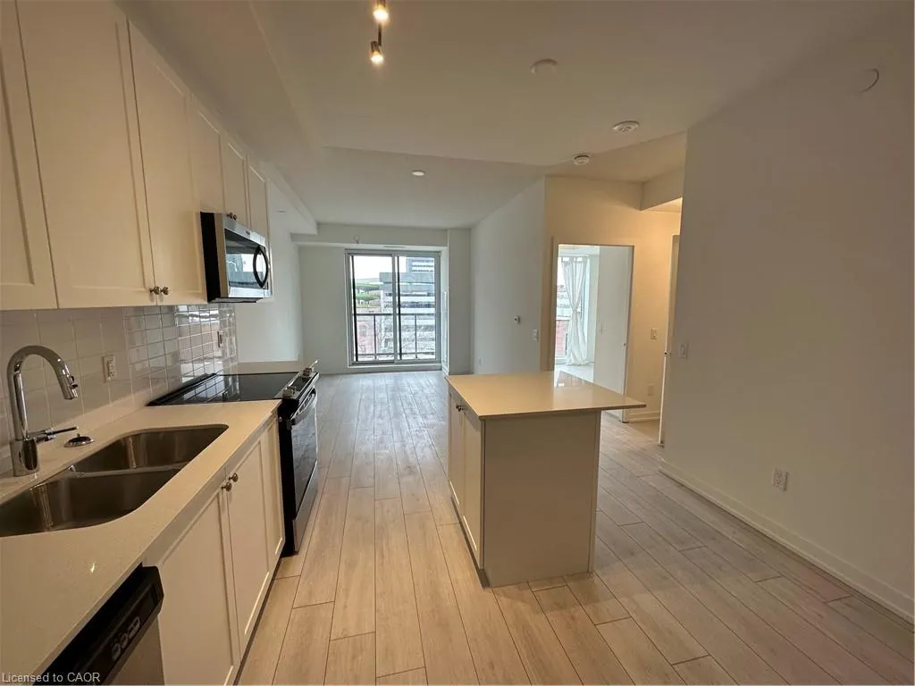 55 Duke Street W, #307