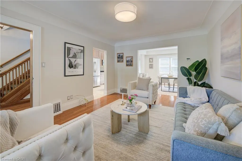 29 Linwood Avenue