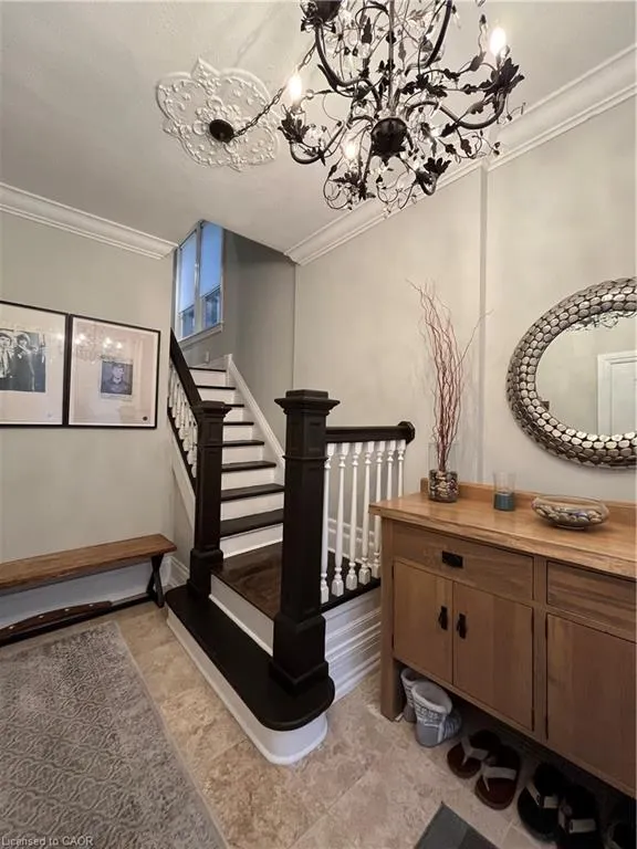 281 Park Street S, #2