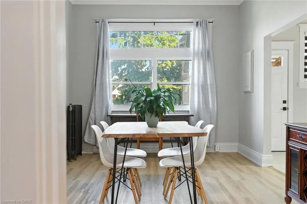 54 Dufferin Avenue, #3