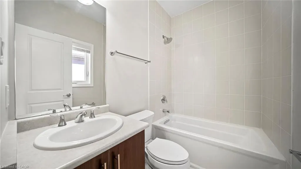 129 Robert Berry Crescent Crescent