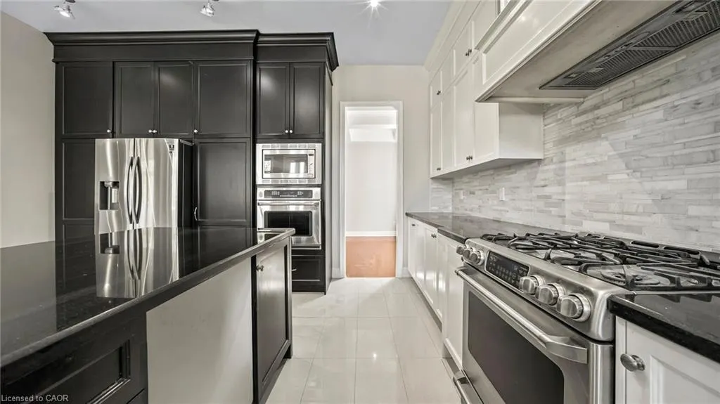 129 Robert Berry Crescent Crescent