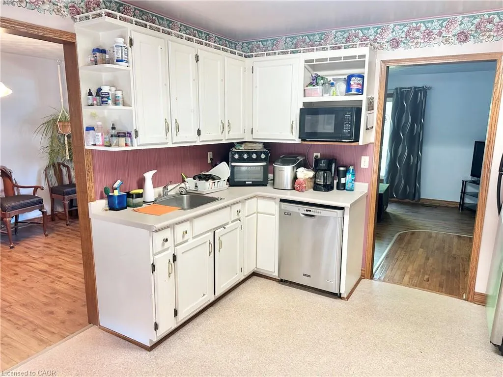 21 Carriage Road
