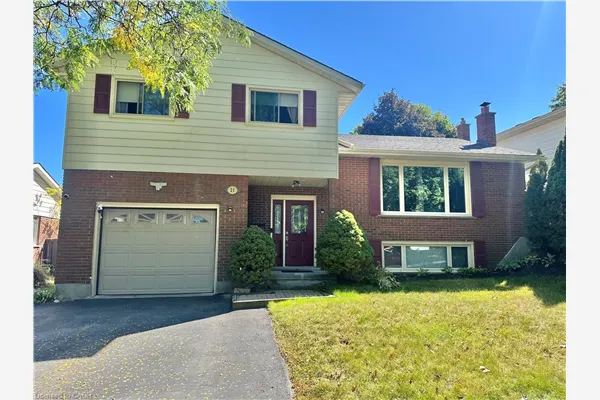21 Carriage Road