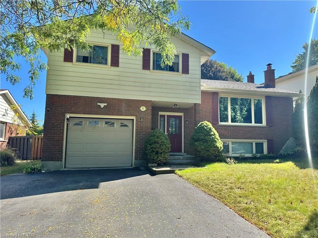 21 Carriage Road