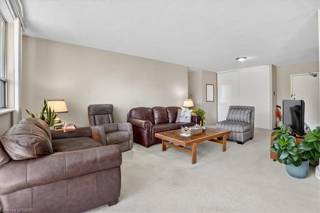 65 Westmount Road N, #108