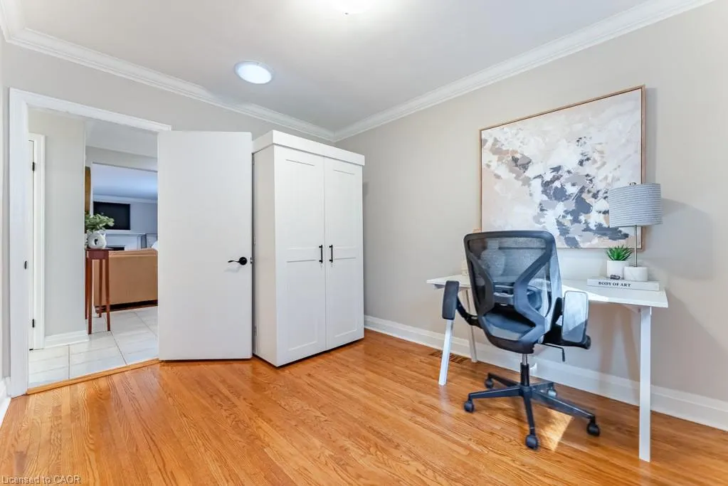 32 Parker Avenue