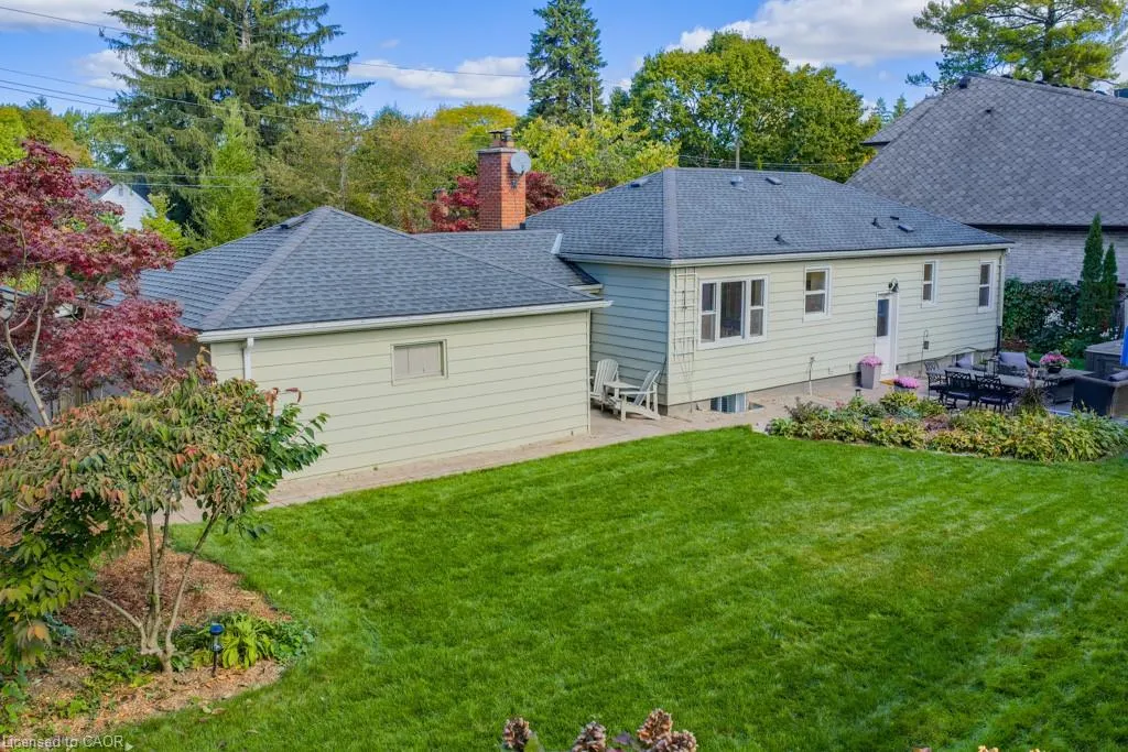 32 Parker Avenue