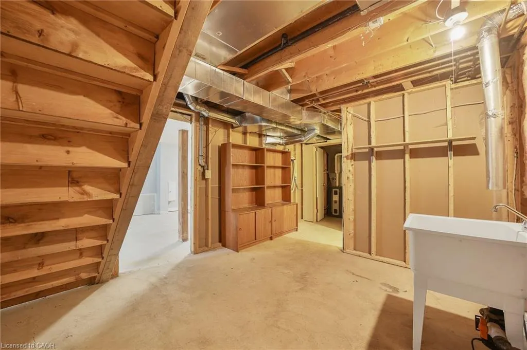 1 Jeffery Drive