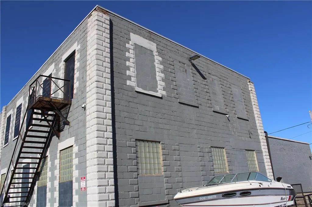 720 Cabell Street