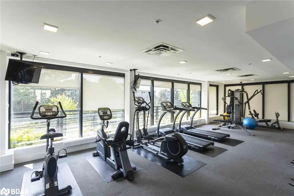 3170 Erin Mills Parkway, #333