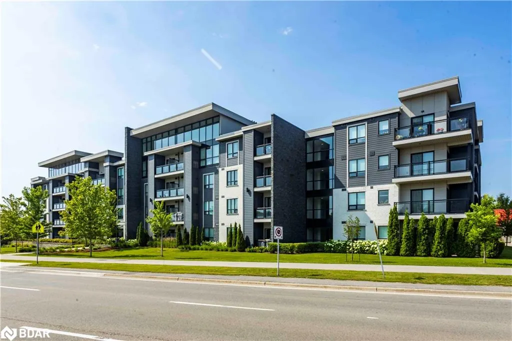 3170 Erin Mills Parkway, #333