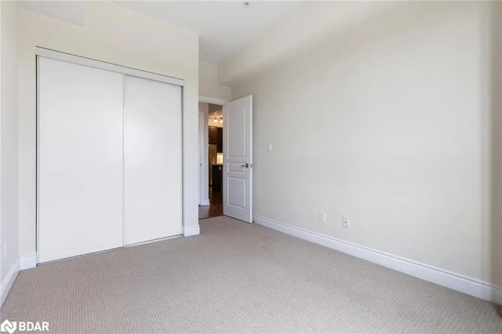 3170 Erin Mills Parkway, #333
