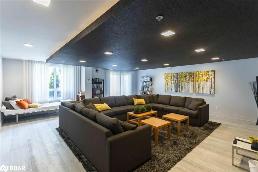 3170 Erin Mills Parkway, #333