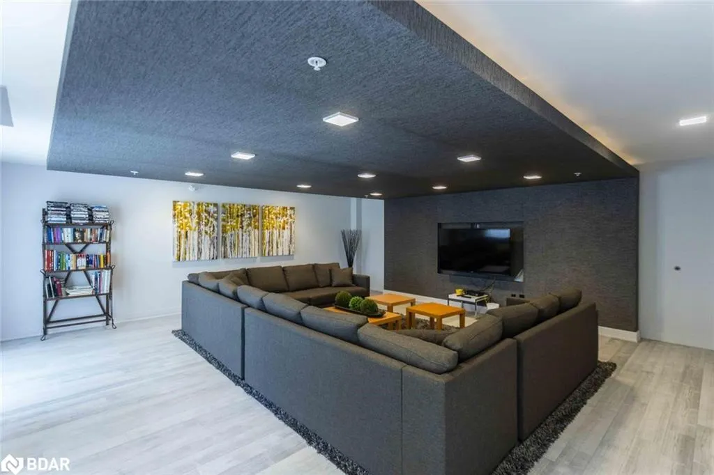 3170 Erin Mills Parkway, #333