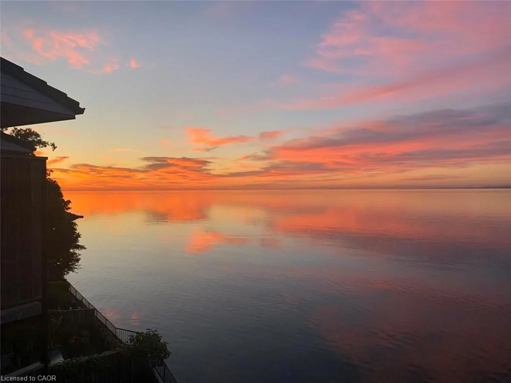 2136 Old Lakeshore Road, #3