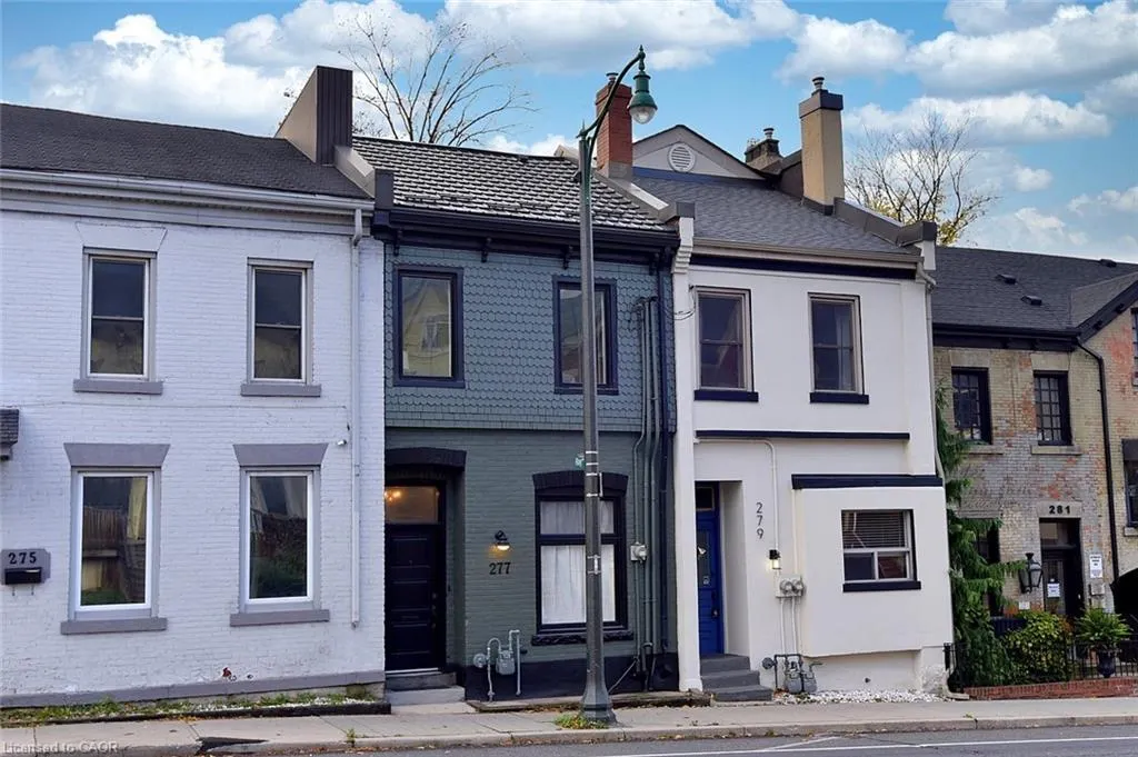 277 Main Street W