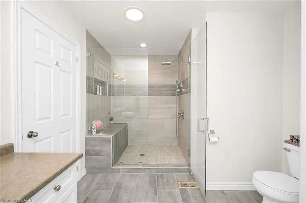 307 Brant County Rd #18