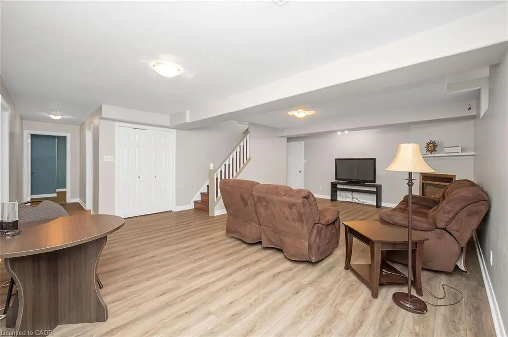 307 Brant County Rd #18