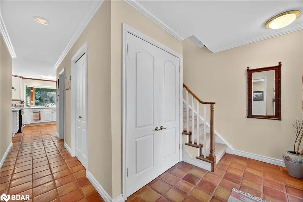 7 Maplecrest Road