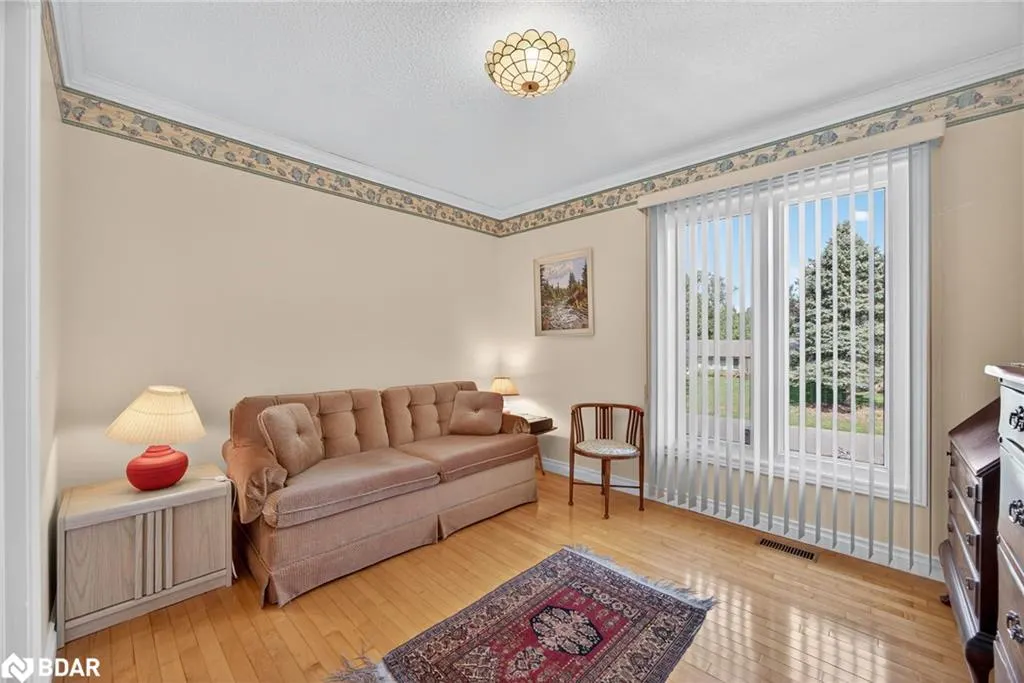 7 Maplecrest Road