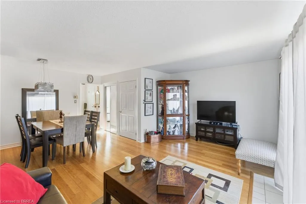 2107 Marine Drive, #21