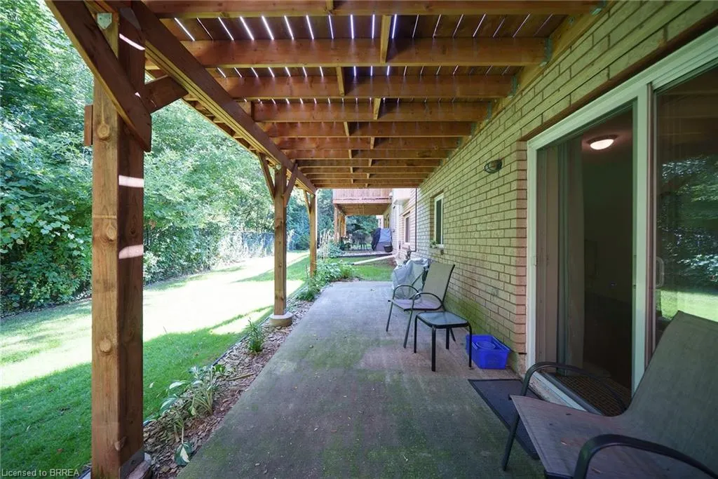 24 Hardy Road, #8